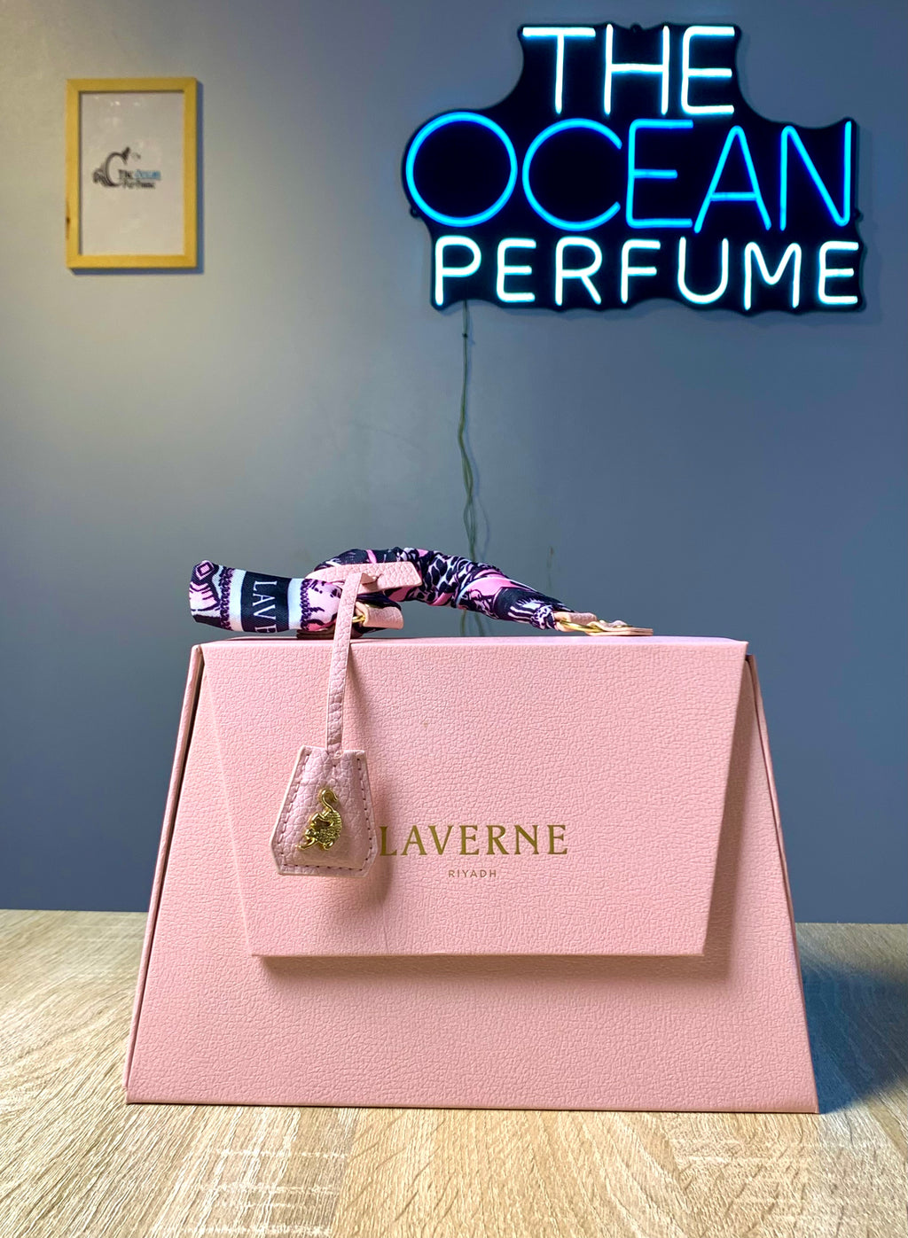 Box Laverne
